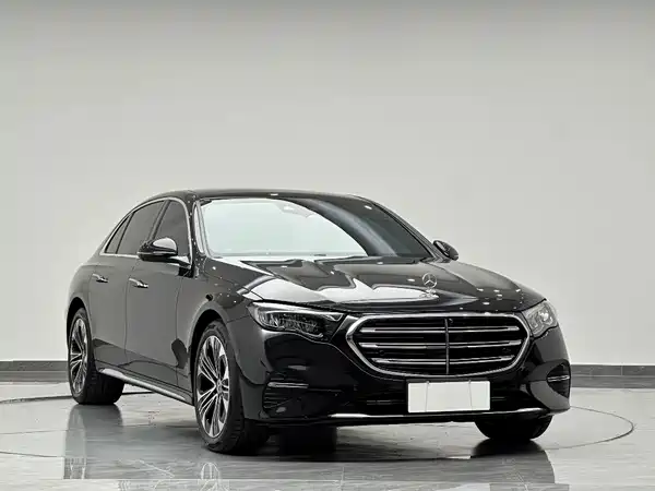 Mercedes-Benz E-Class 2025