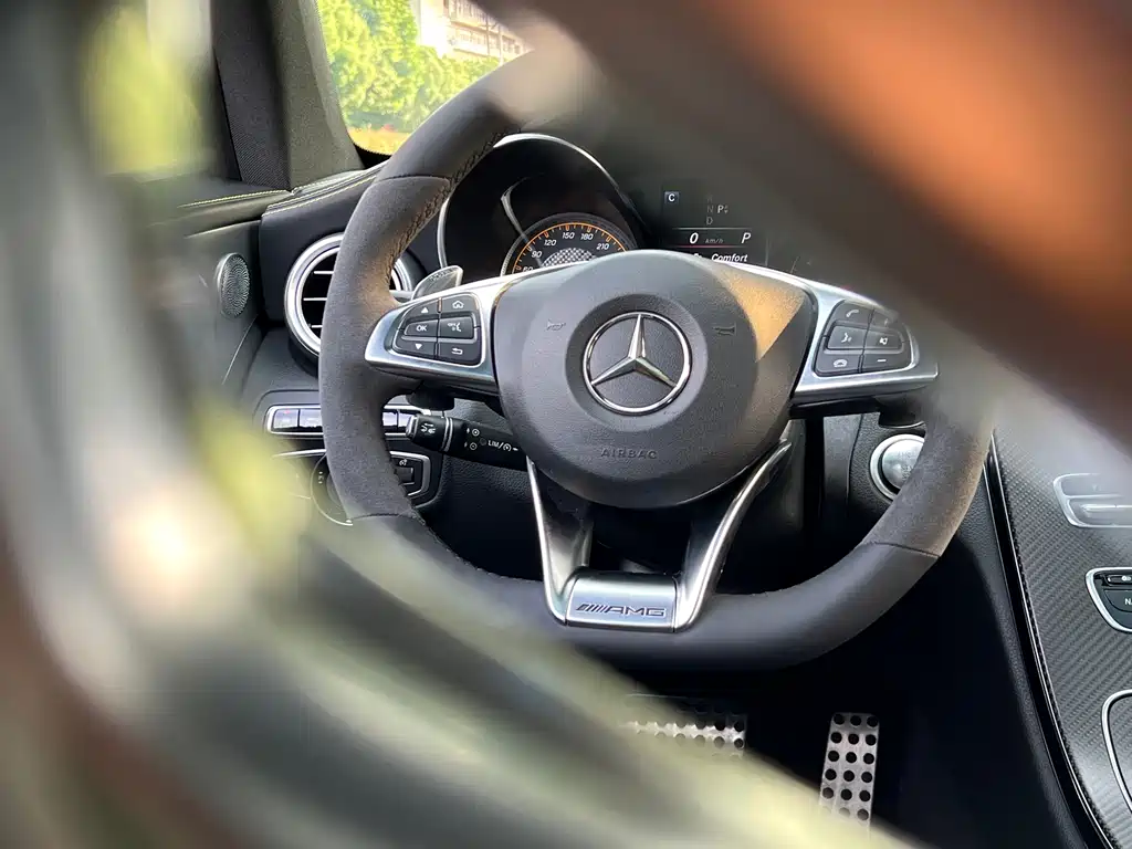 Mercedes-Benz C-Class AMG 2017 — фото 15