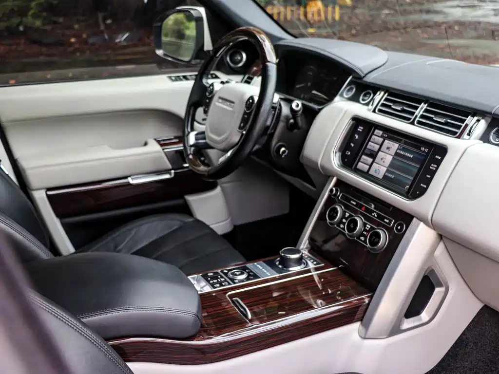 Land Rover Range Rover 2014 — фото 15