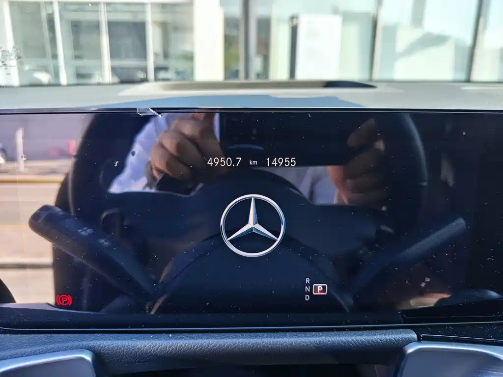 Mercedes-Benz GLB 2023 — фото 16