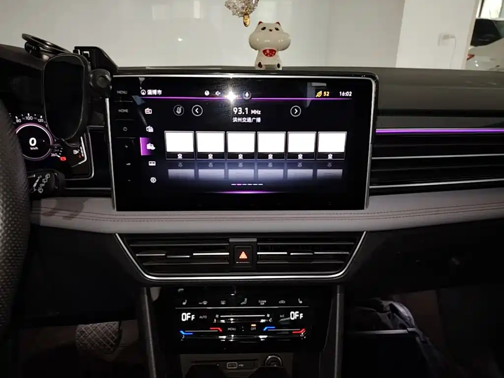Volkswagen Tiguan L PHEV 2021 — фото 13