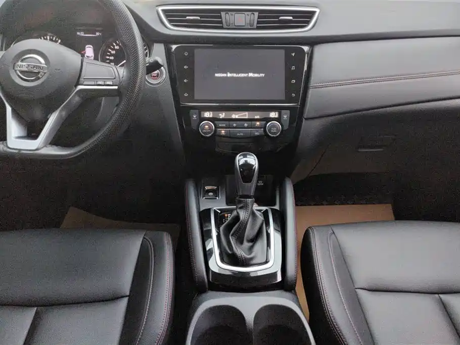 Nissan Qashqai 2023 — фото 13