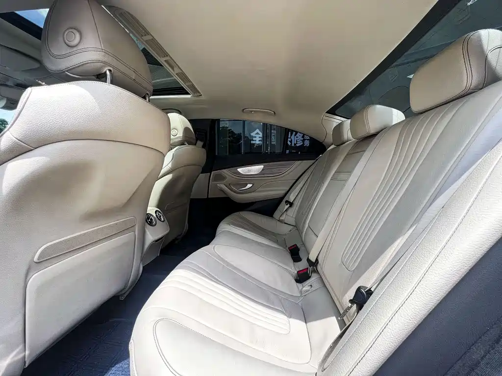 Mercedes-Benz CLS 2018 — фото 10