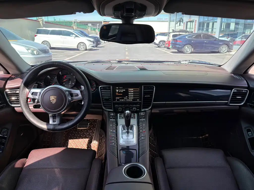 Porsche Panamera 2015 — фото 9