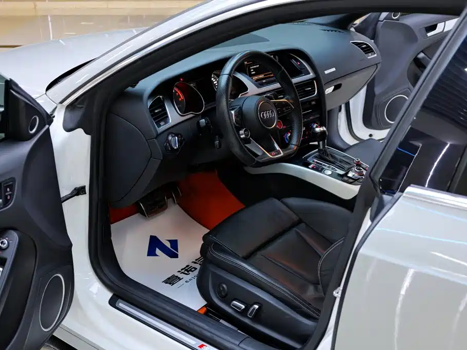 Audi S5 2013 — фото 17