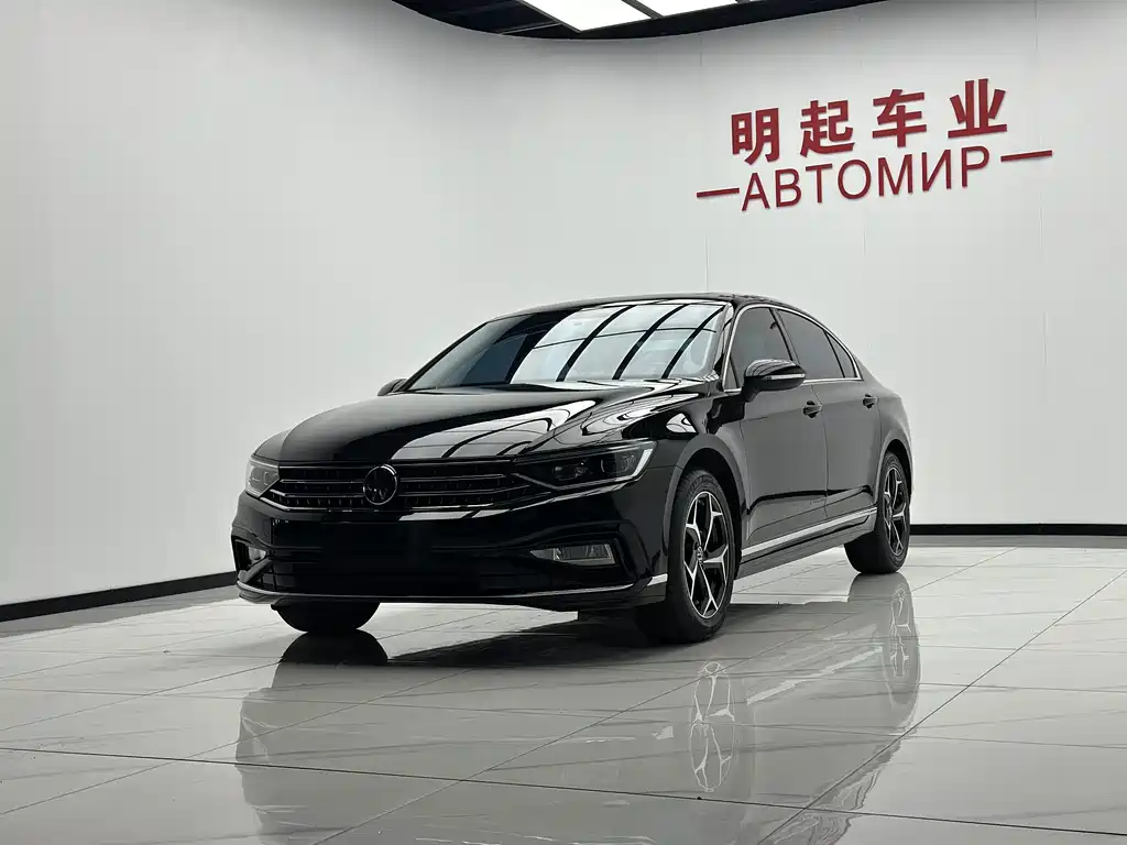 Volkswagen Magotan 2024