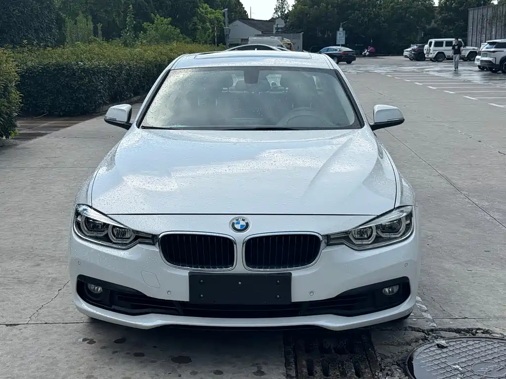 BMW 3 Series 2017