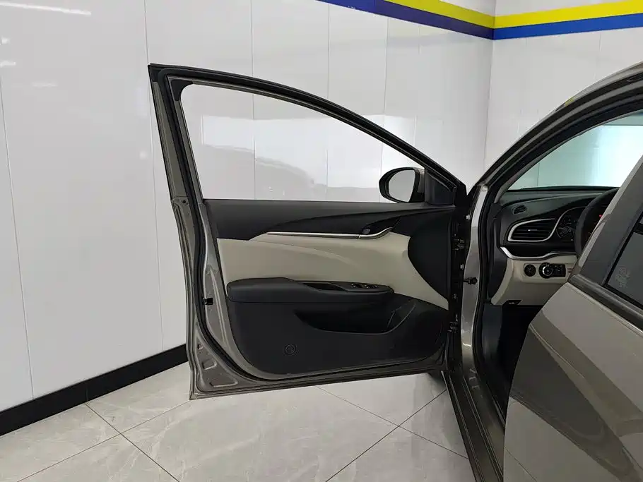 Buick Excelle 2020