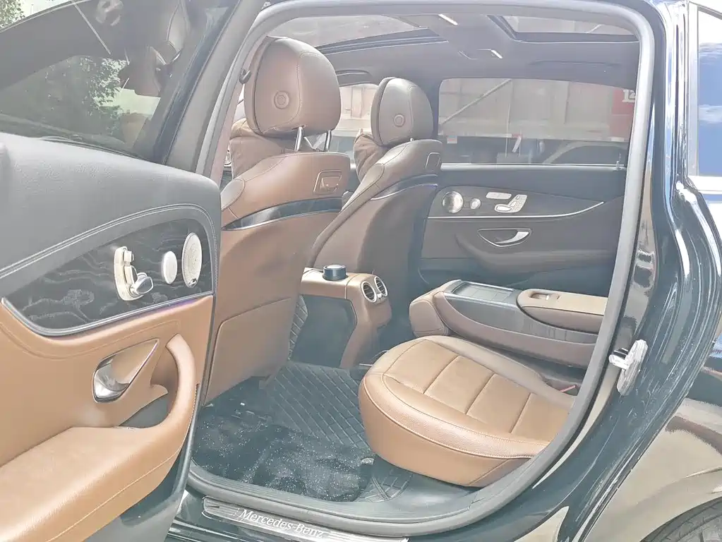 Mercedes-Benz E-Class 2018