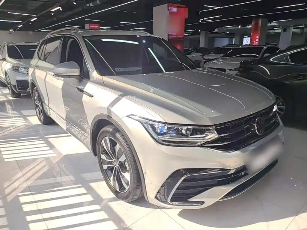 Volkswagen Tiguan L 2022