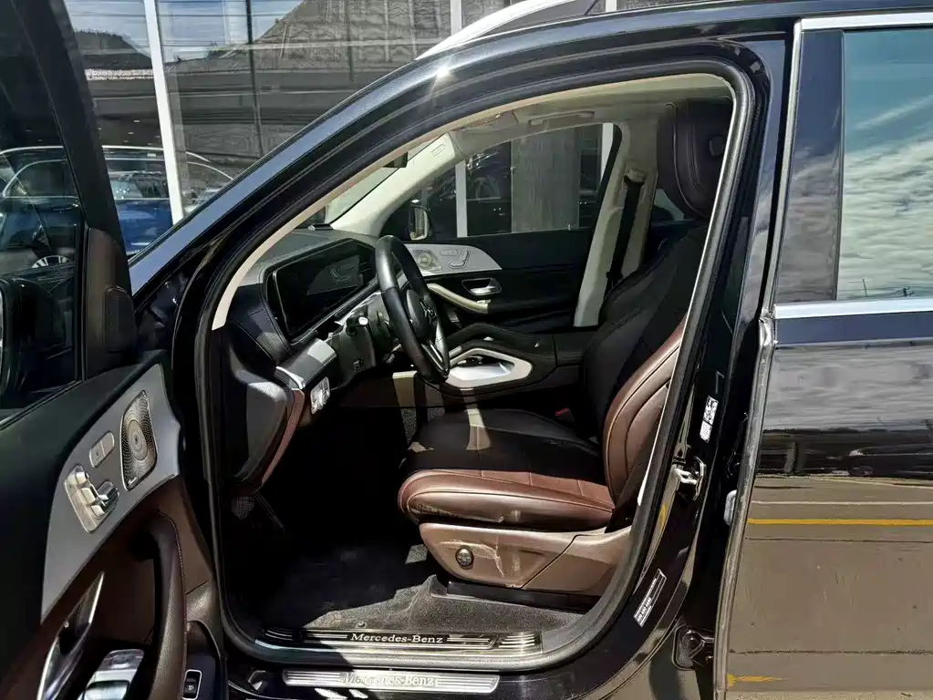Mercedes-Benz GLE 2023