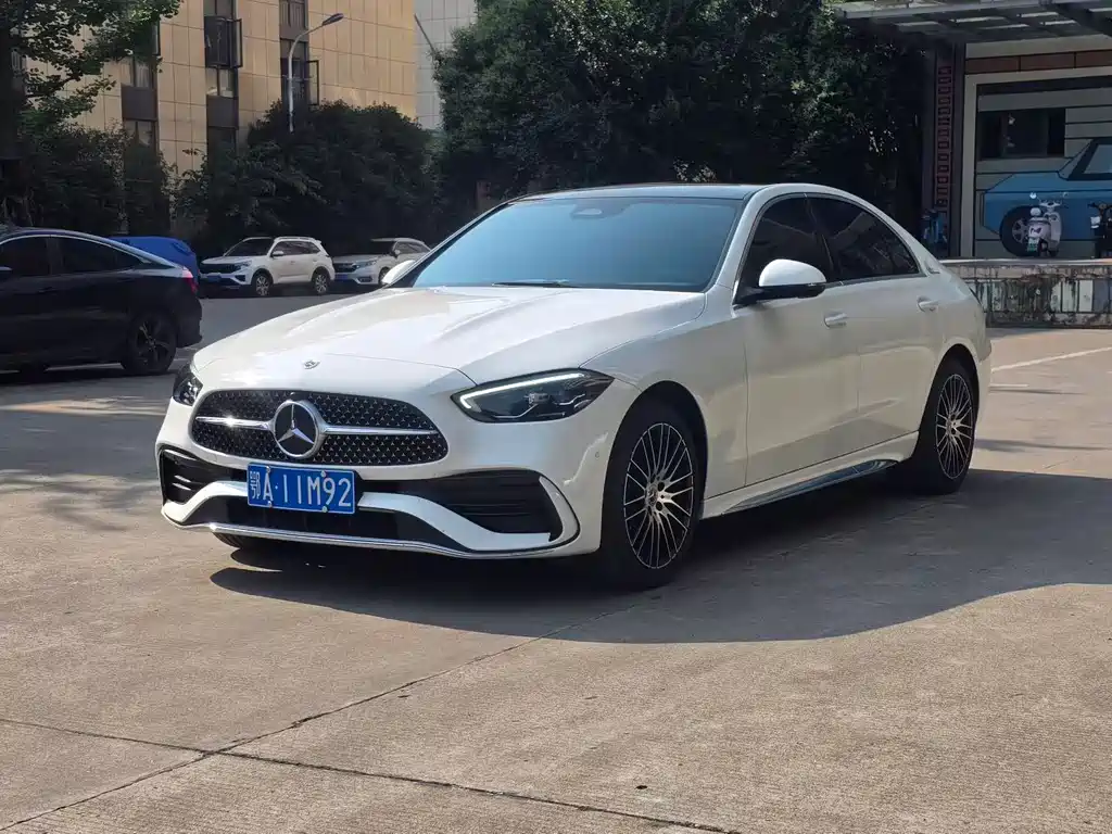 Mercedes-Benz C-Class 2023
