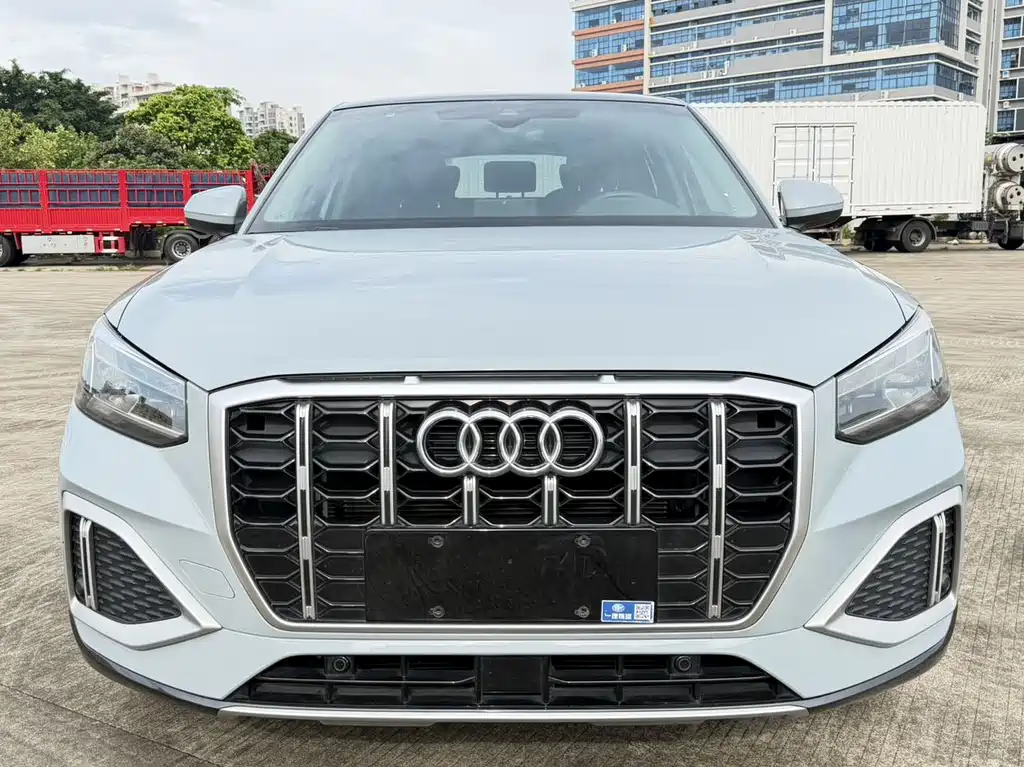 Audi Q2L 2022