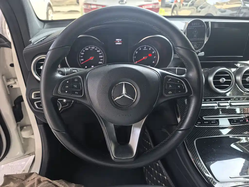 Mercedes-Benz GLC 2019