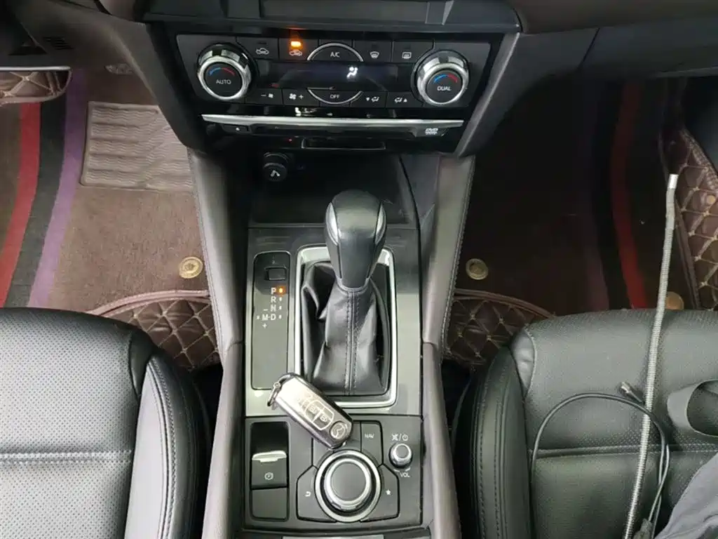 Mazda Atenza 2019 — фото 14
