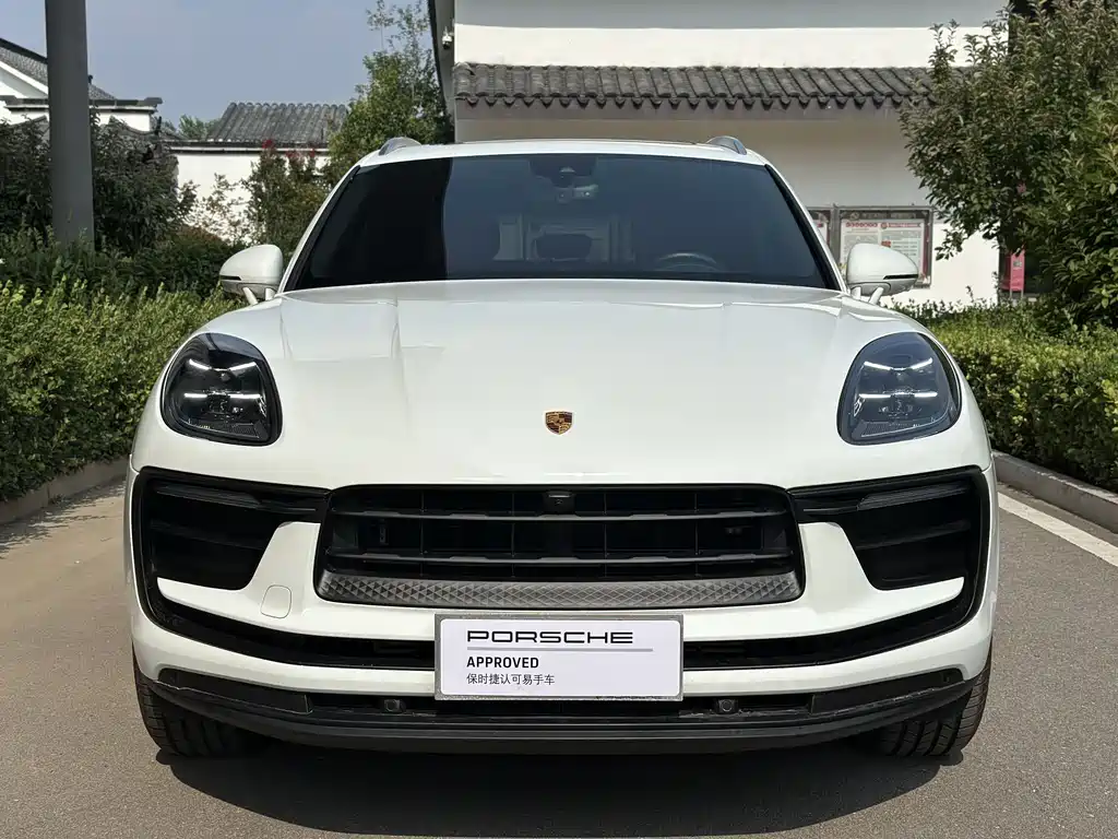 Porsche Macan 2023