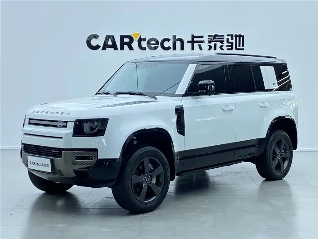Land Rover Defender 2024 — фото 1
