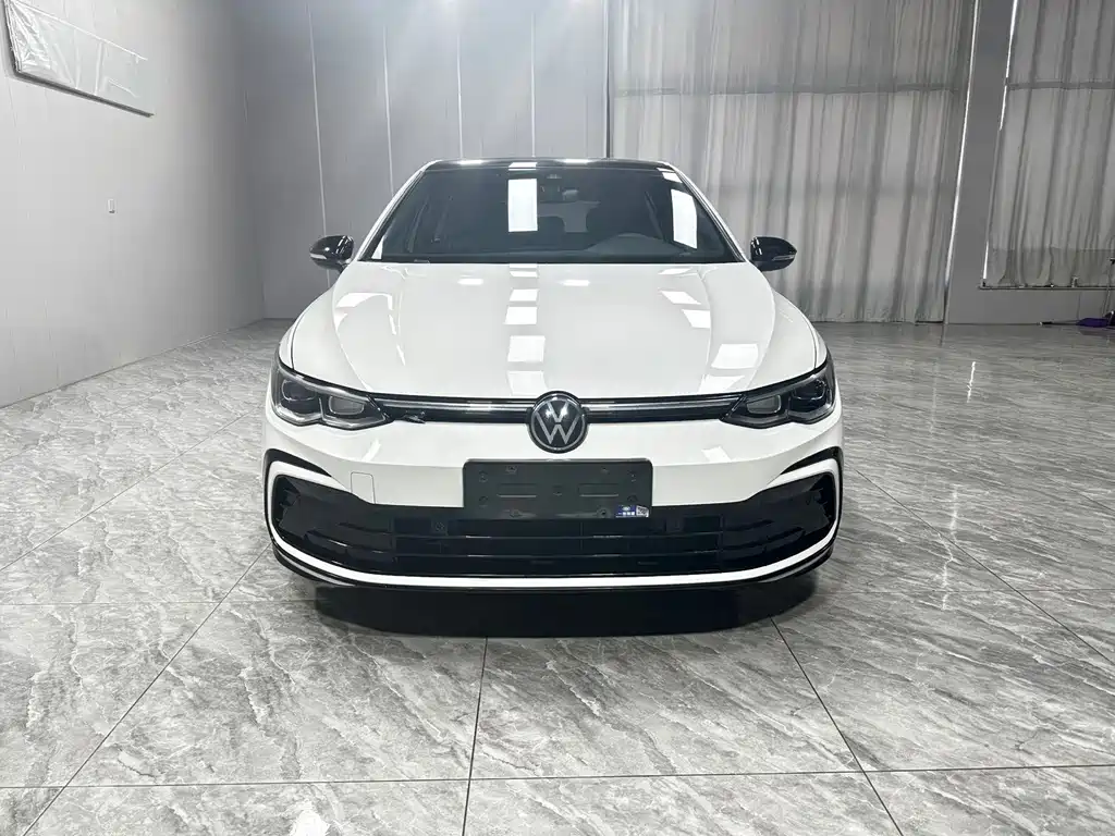 Volkswagen Golf 2022
