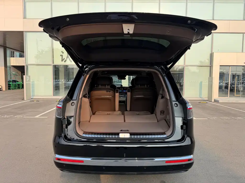 AITO M9 2026 — фото 17