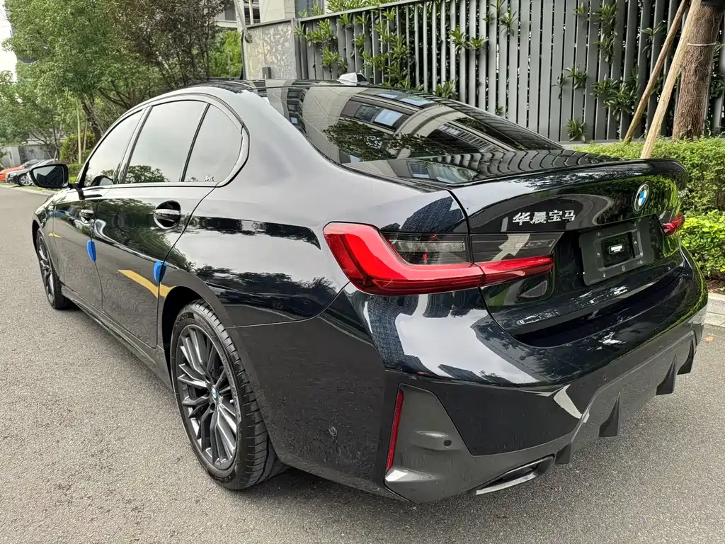 BMW 3 Series 2023