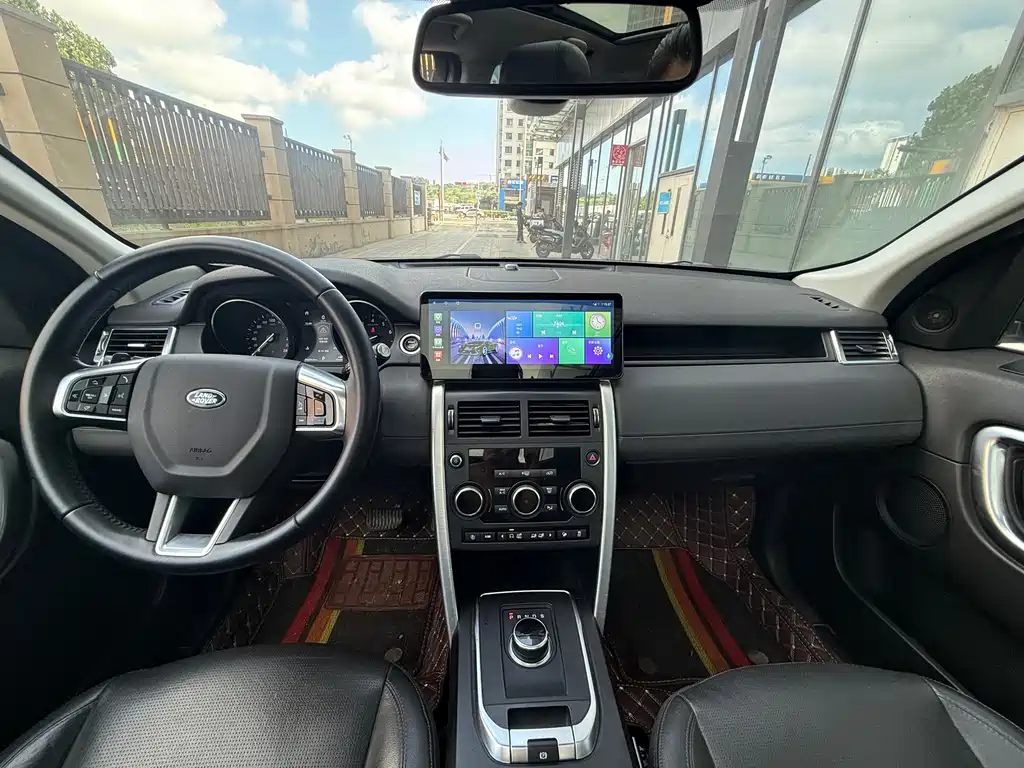 Land Rover Discovery Sport 2019 — фото 7
