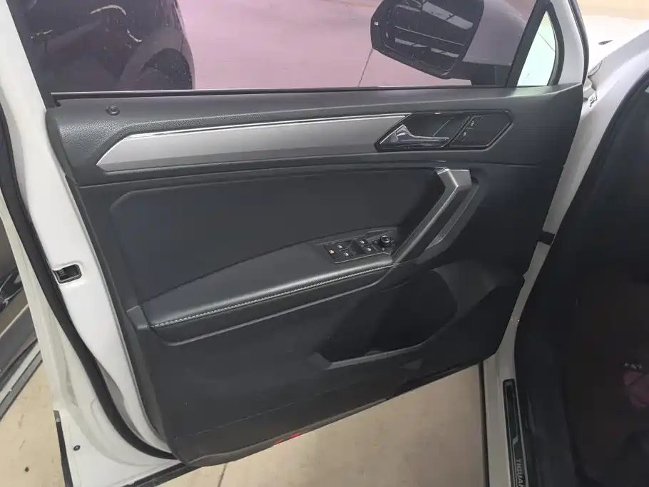 Volkswagen Tiguan L 2018