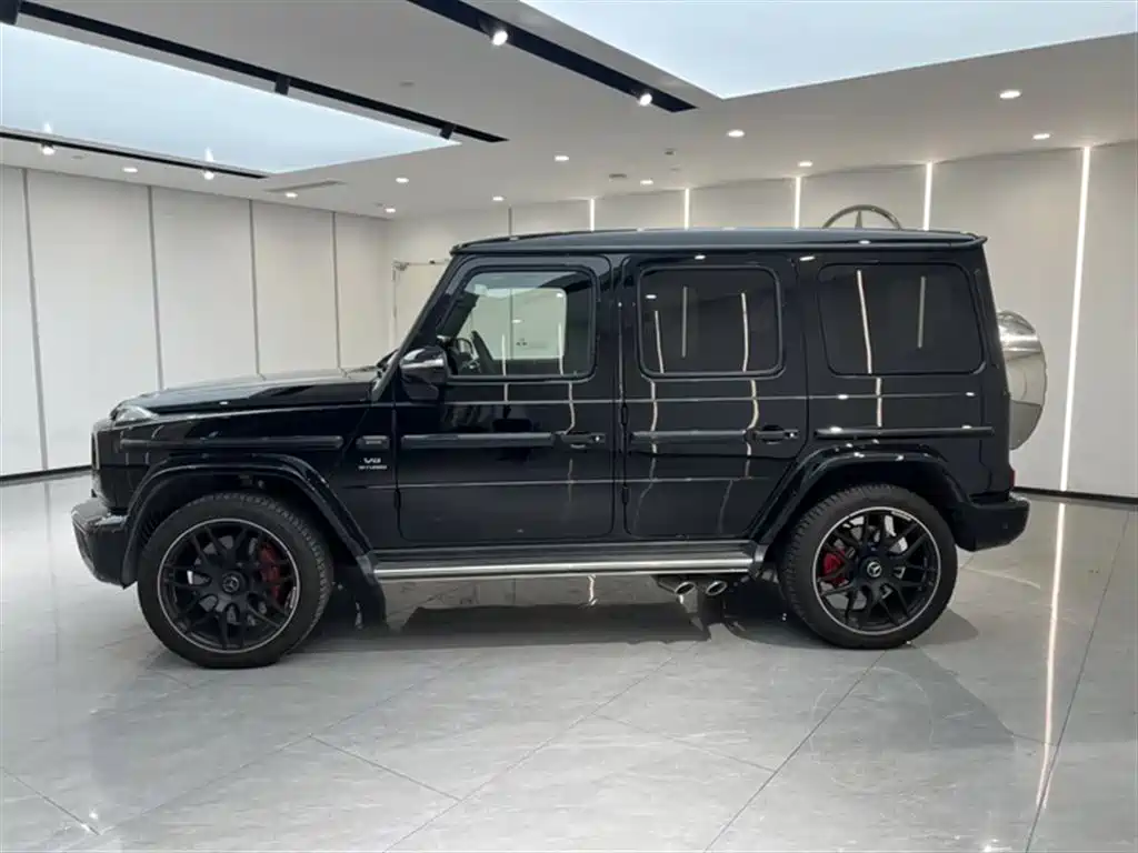 Mercedes-Benz G-Class AMG 2025 — фото 13