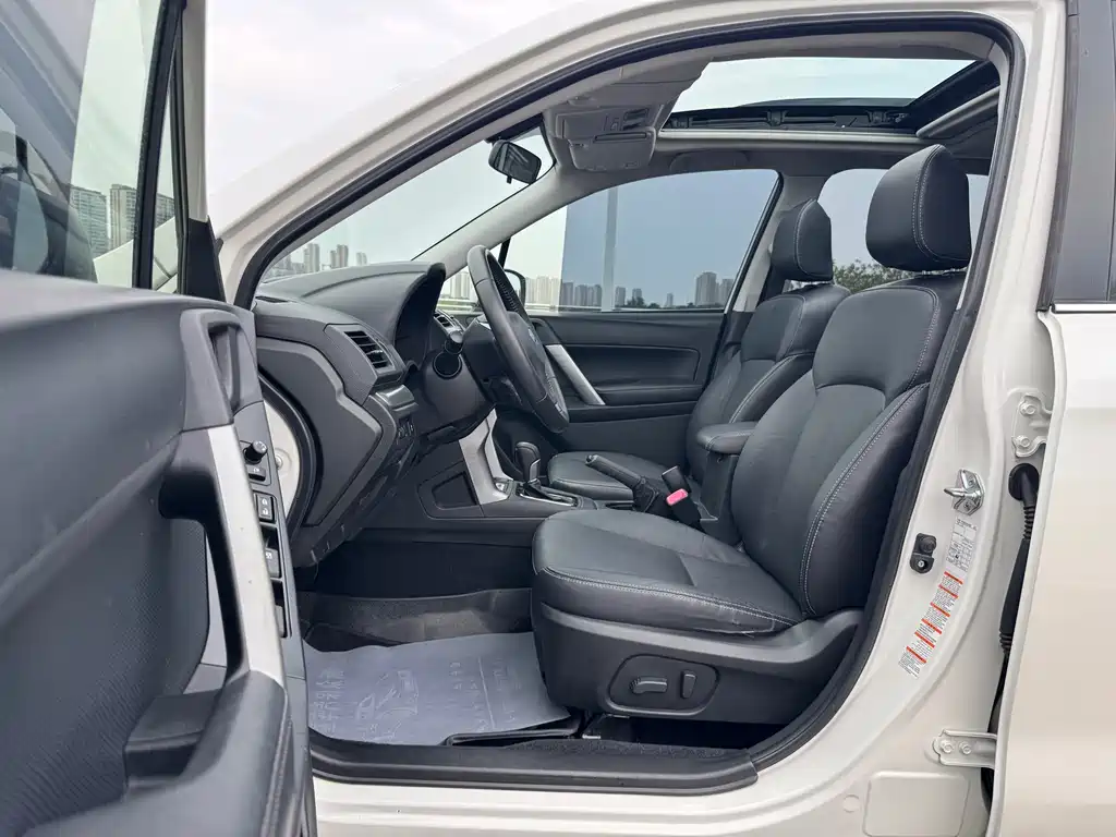 Subaru Forester 2013 — фото 15