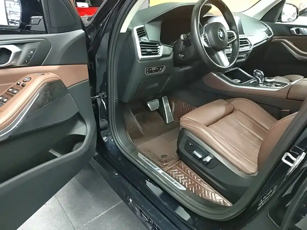 BMW X5 2021 — фото 16