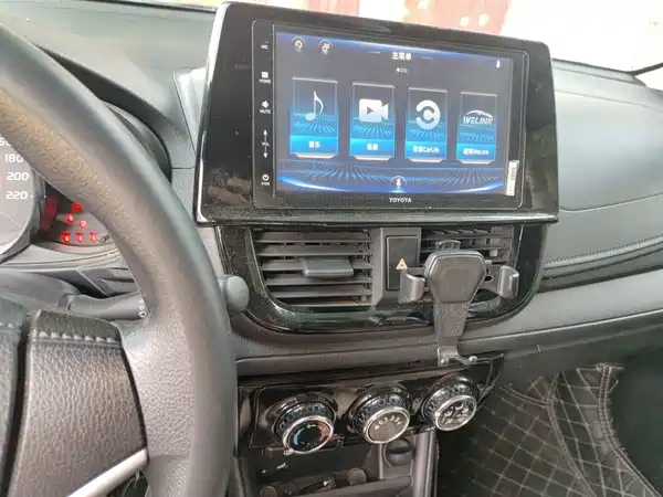Toyota Vios FS 2021
