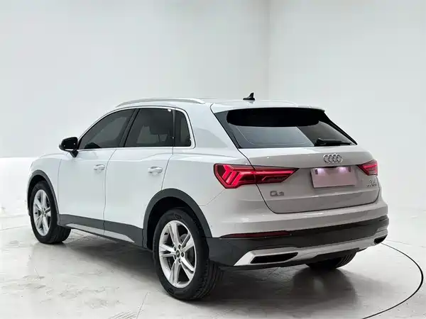 Audi Q3 2022