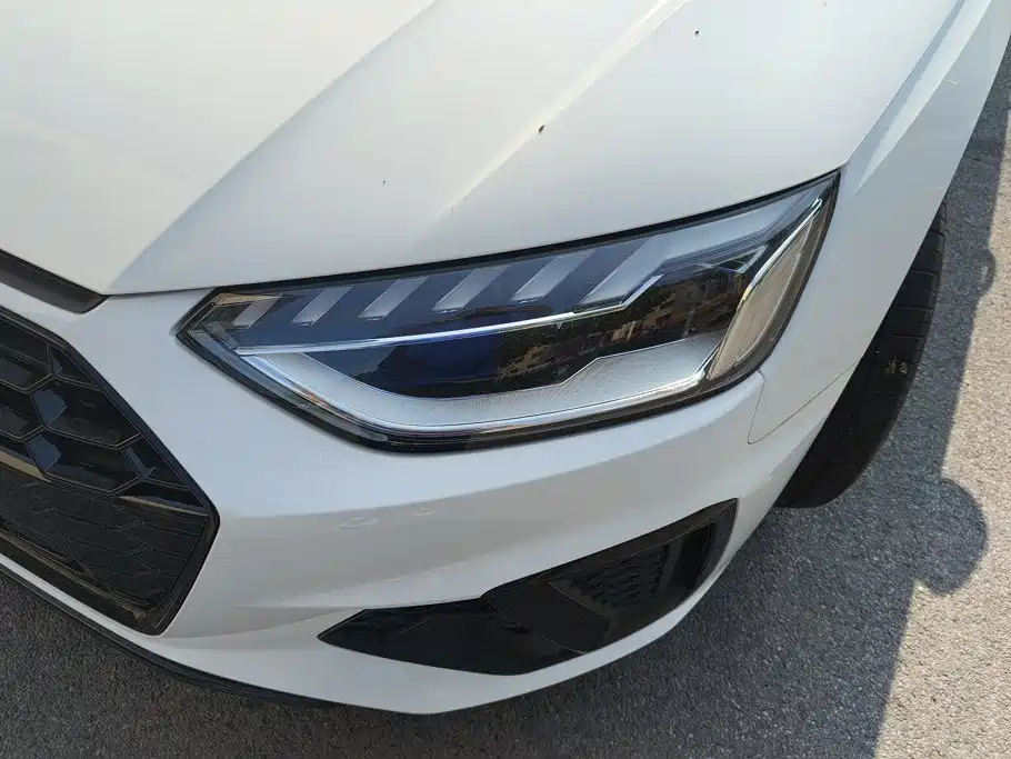 Audi A4L 2025