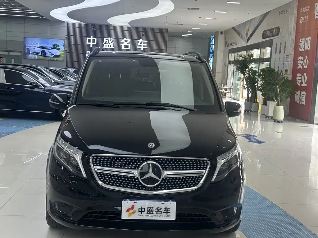 Mercedes-Benz Vito 2022 — фото 2