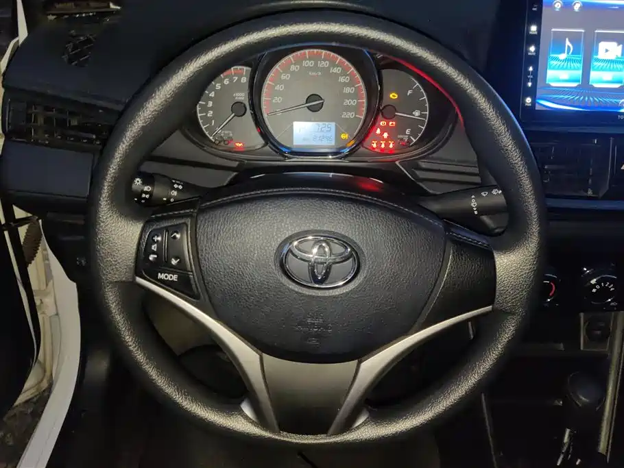 Toyota Vios 2022 — фото 14