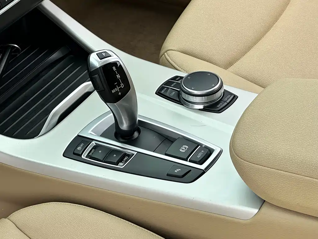 BMW X3 2017 — фото 12