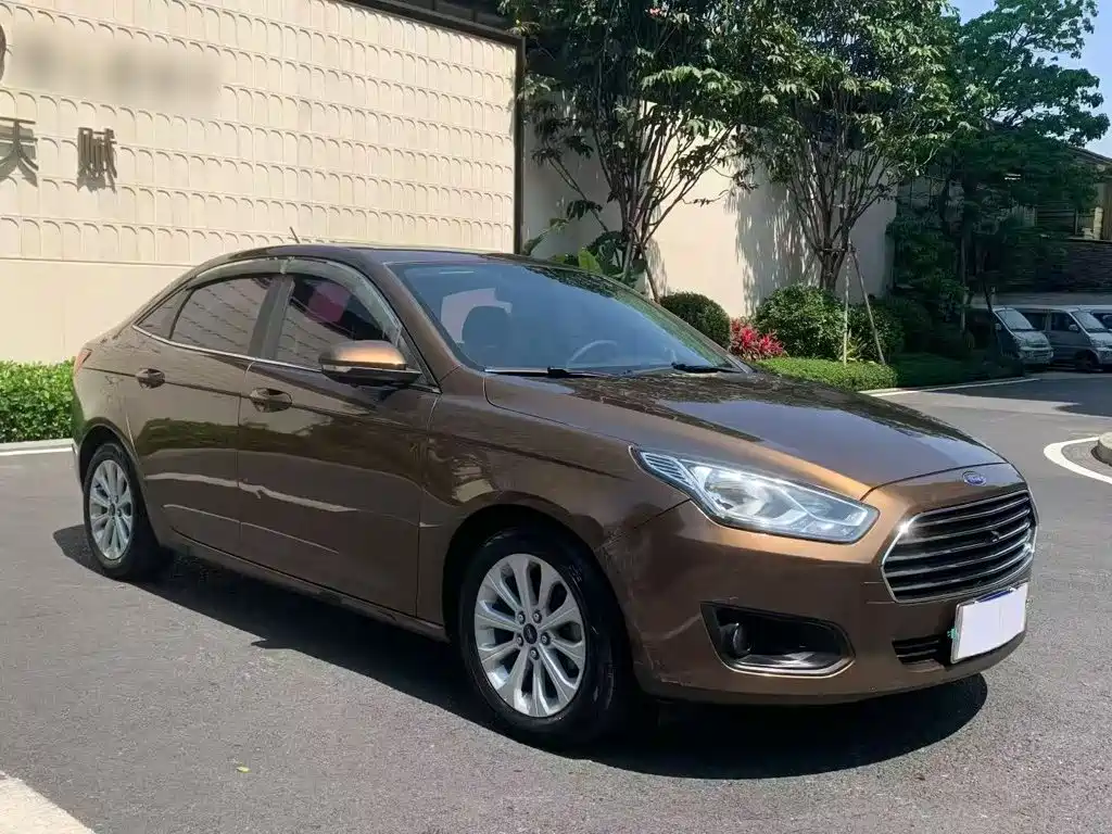 Ford Forrest 2018