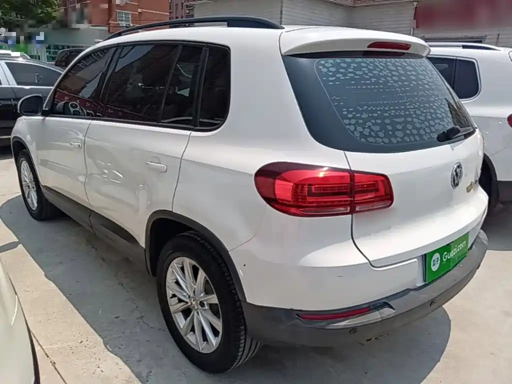 Volkswagen Tiguan 2015 — фото 5