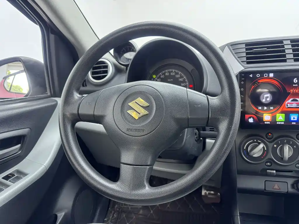 Suzuki Alto 2015 — фото 14