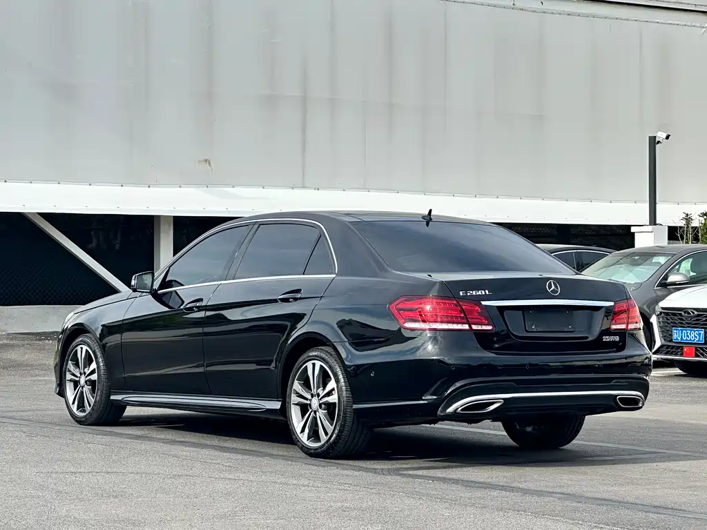 Mercedes-Benz E-Class 2017