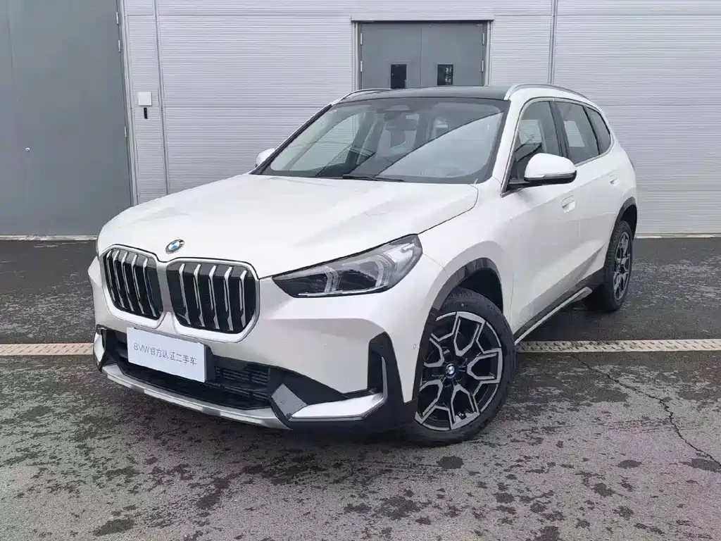BMW X1 2025 — фото 1