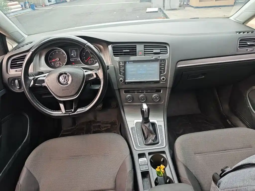 Volkswagen Golf 2015