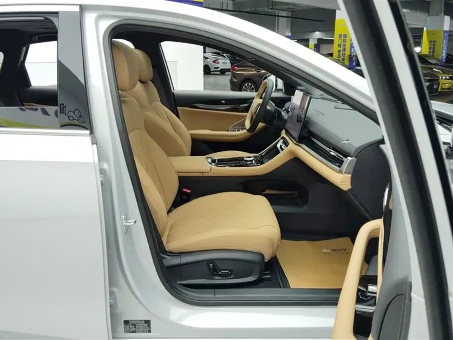 Geely Galaxy A7 EM 2025 — фото 8