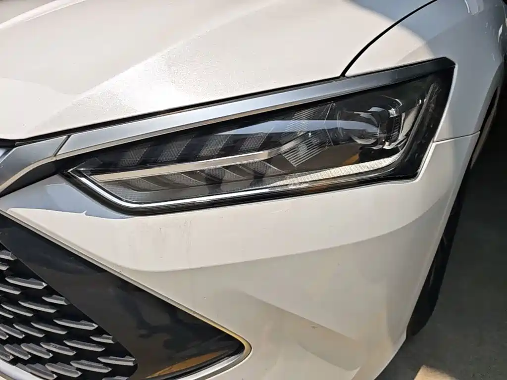 BYD Qin PLUS 2023 — фото 24