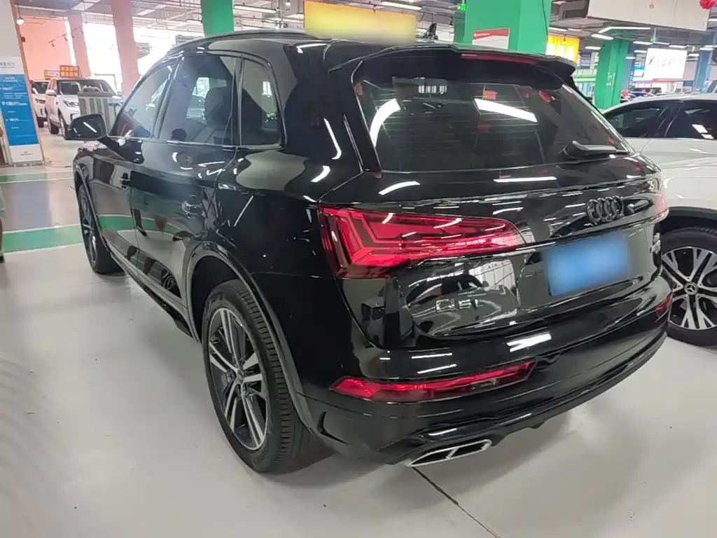 Audi Q5L 2024