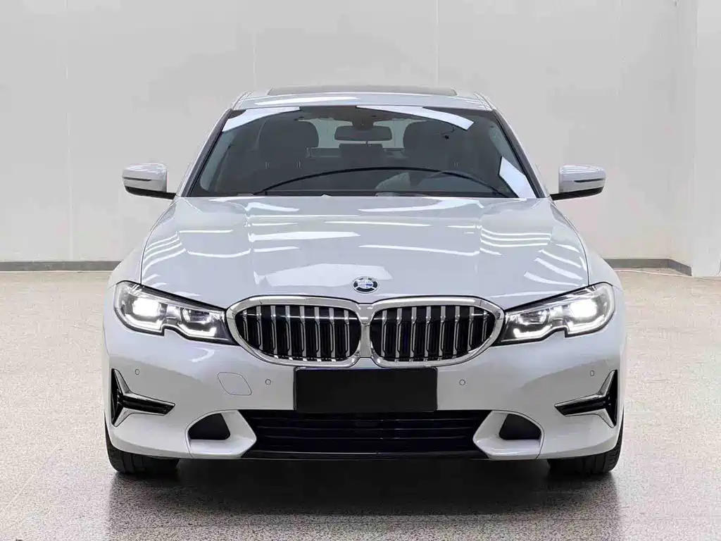 BMW 3 Series 2020 — фото 2