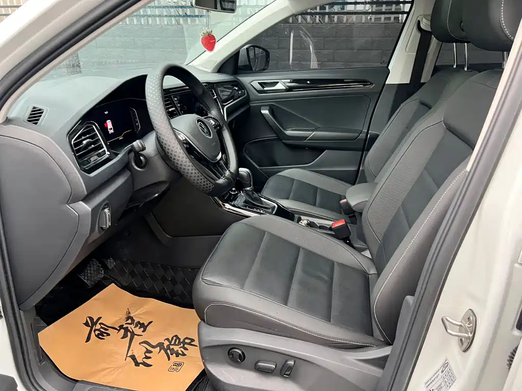 Volkswagen T-Roc 2022
