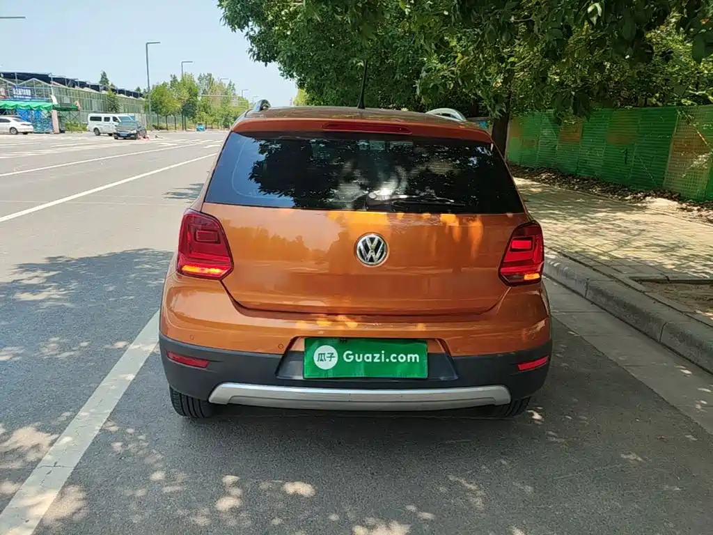Volkswagen Polo 2015