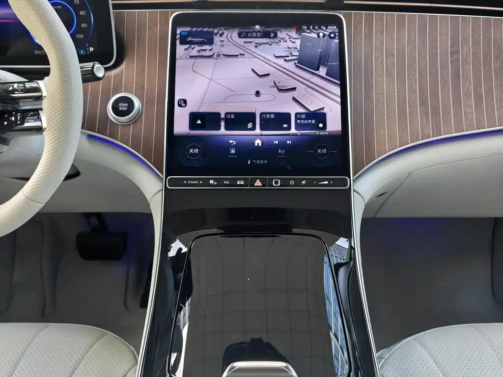 Mercedes-Benz EQE SUV 2025 — фото 23