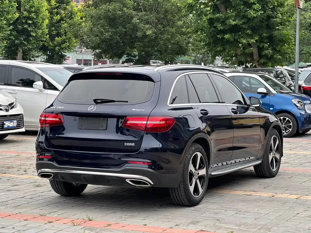 Mercedes-Benz GLC 2018