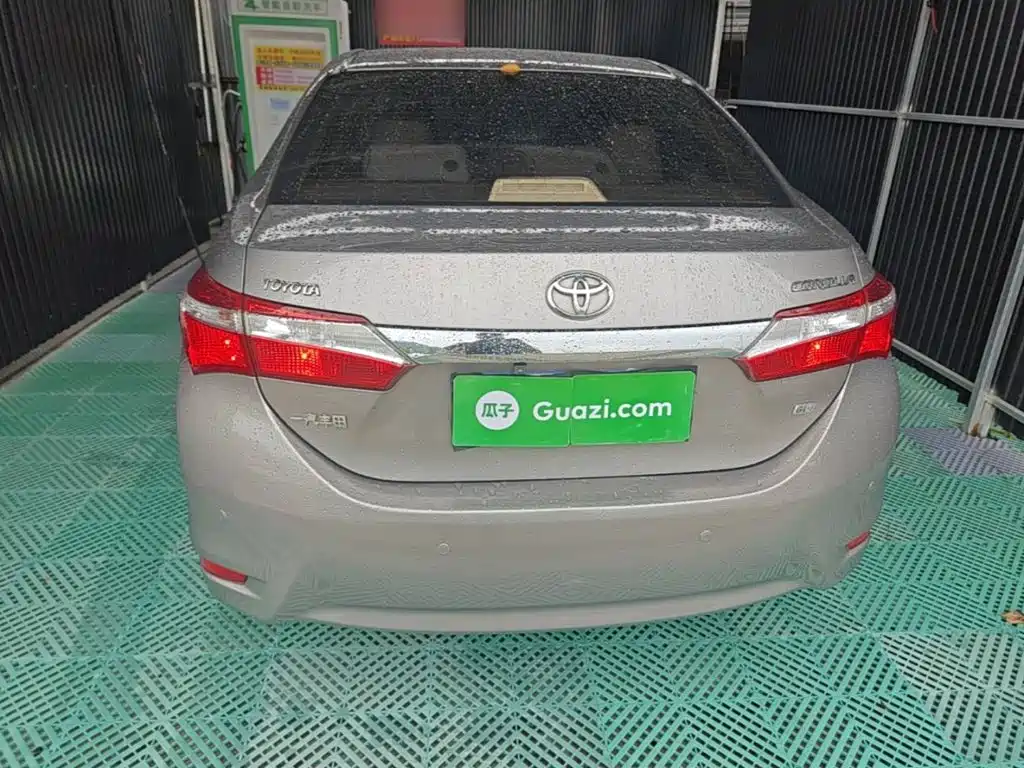 Toyota Corolla 2015